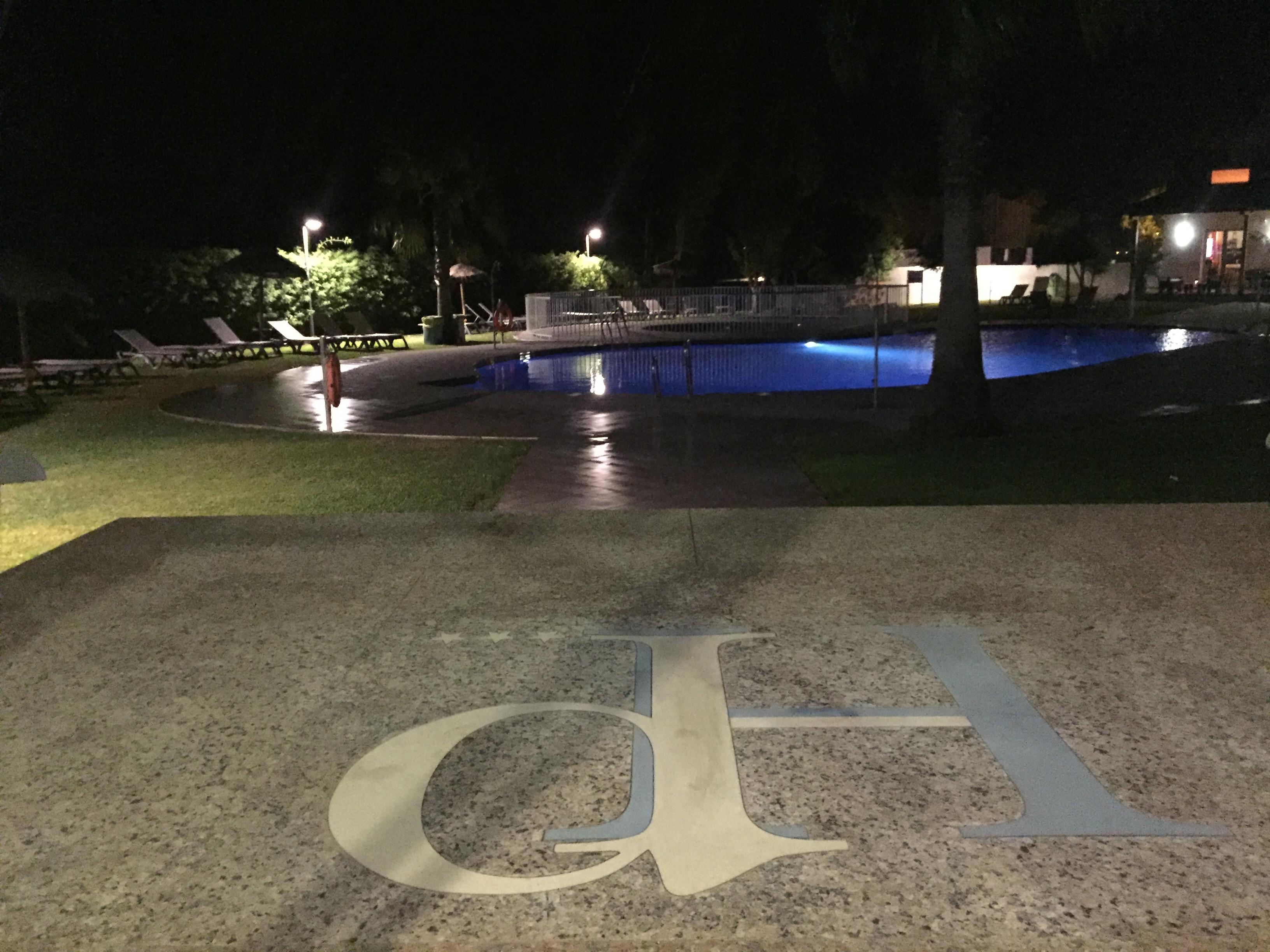 Hotel Pradillo Conil โกนิล เด ลาฟรอนเตรา ภายนอก รูปภาพ