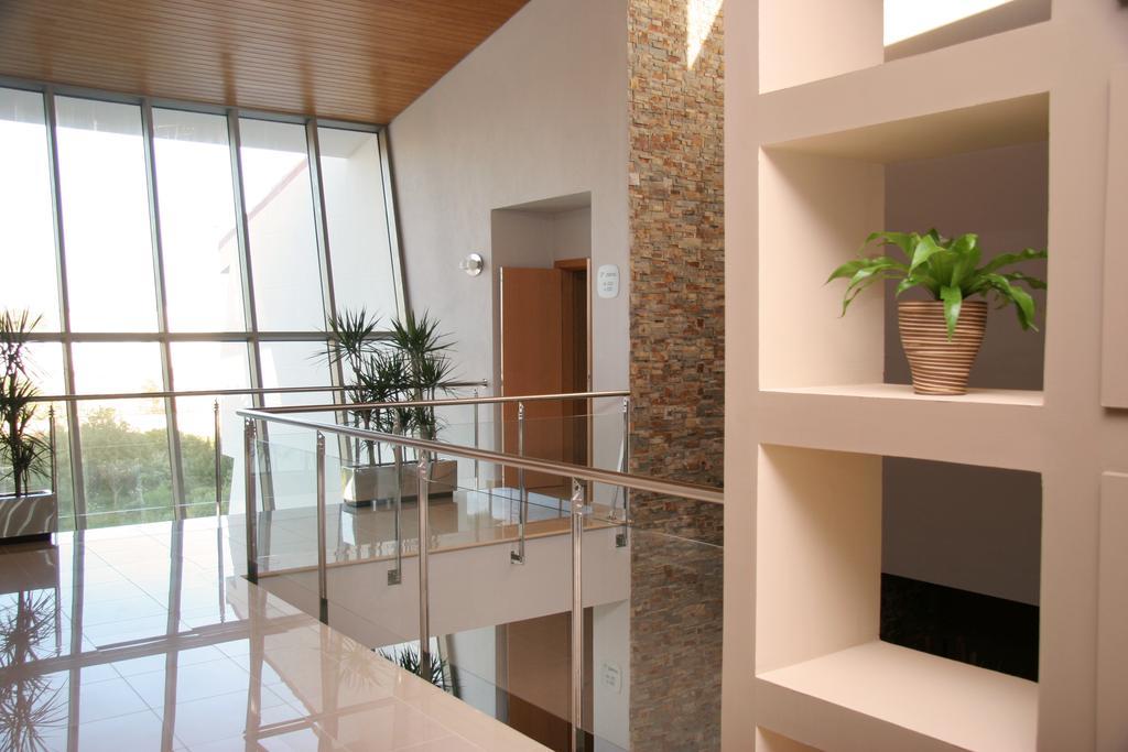 Hotel Pradillo Conil โกนิล เด ลาฟรอนเตรา ภายใน รูปภาพ